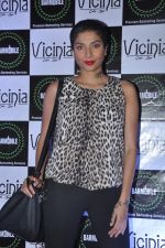 Diandra Soares snapped at Vicinia bar in Kemps Corner, Mumbai on 6th Dec 2013